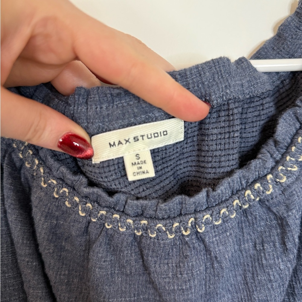Max Studio Bell Sleeve Blouse - Picture 3 of 5